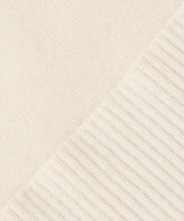 自由区 【洗える・Sサイズ有】ピュアカシミヤ タートルネックニット (検索番号:JL26) ホワイト系