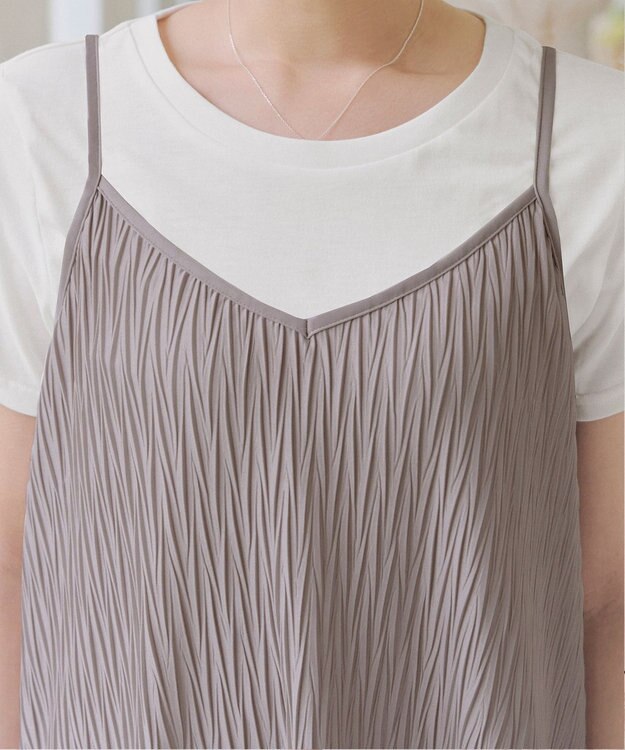 Tiaclasse 【2点セット・洗える】変形プリーツキャミワンピース＆Tシャツ グレージュ