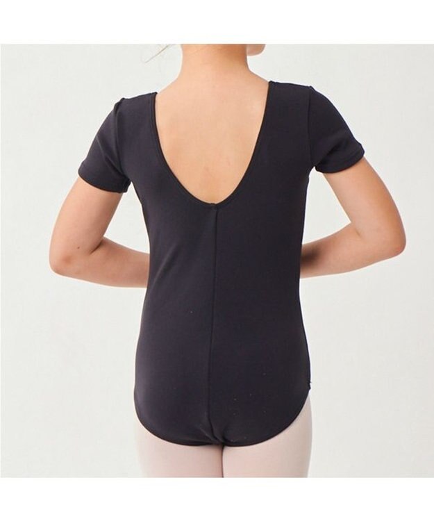 Chacott 丸首半袖レオタード（スムース） ブラック