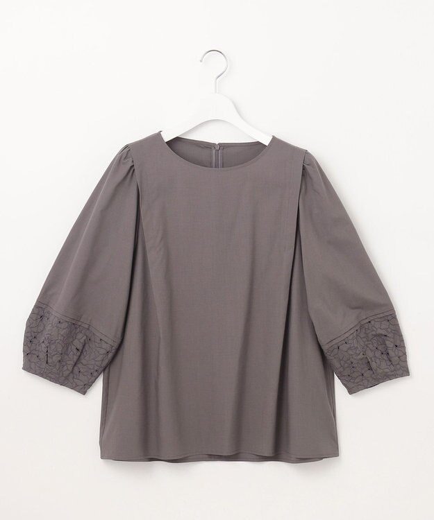 自由区 【洗える】テンセルコットンエンブロイダリープルオーバー ブラウス スレート