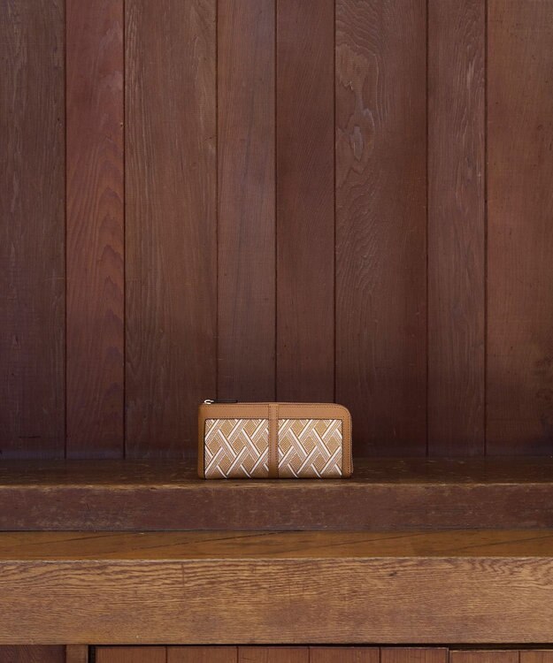 MIYABIYA LAQUOHクロス柄ジャガード財布 ベージュ