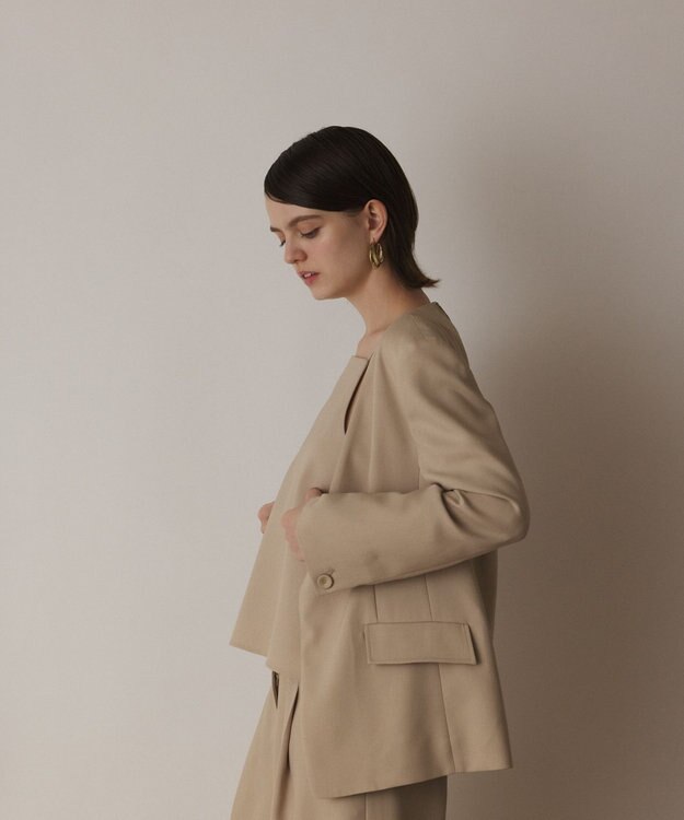 GRACE CONTINENTAL バックシャンノーカラージャケット ベージュ