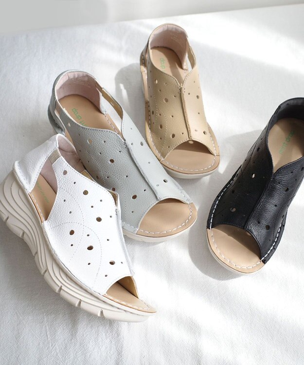 Pointer 本革 超軽量厚底パンチングサンダル ホワイト