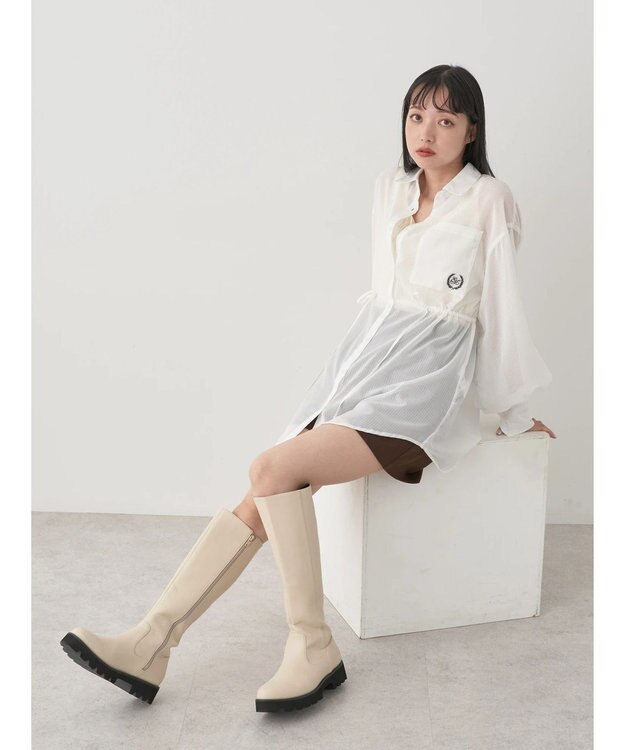 earth music&ecology ワンポイント刺繍ロングシャツ White