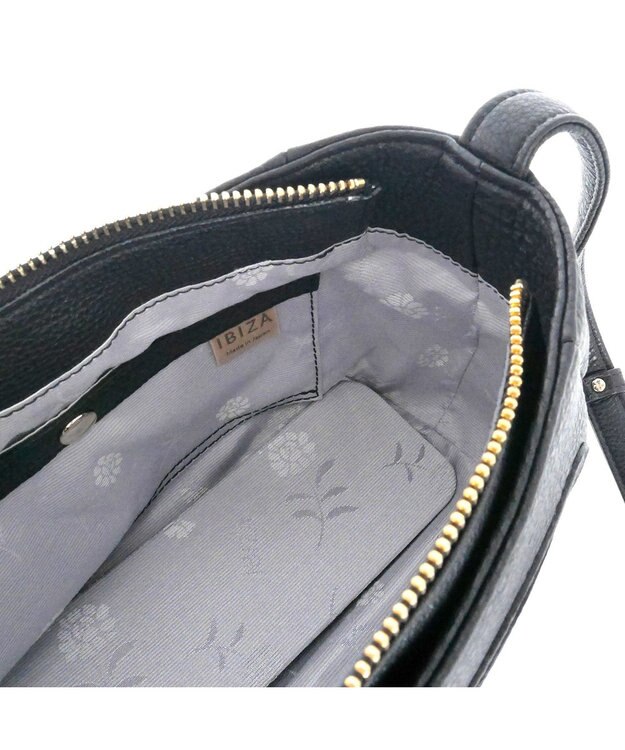 IBIZA ボンダード　牛革　ショルダーバッグ 黒