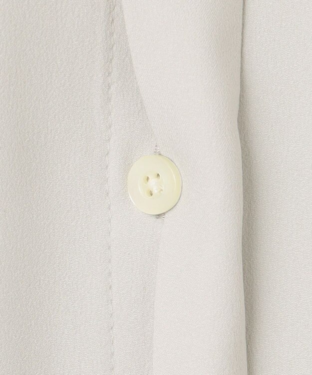 J.PRESS LADIES L 【洗える】ヌーディスバックサテン フリル襟 ブラウス ライトグレー系