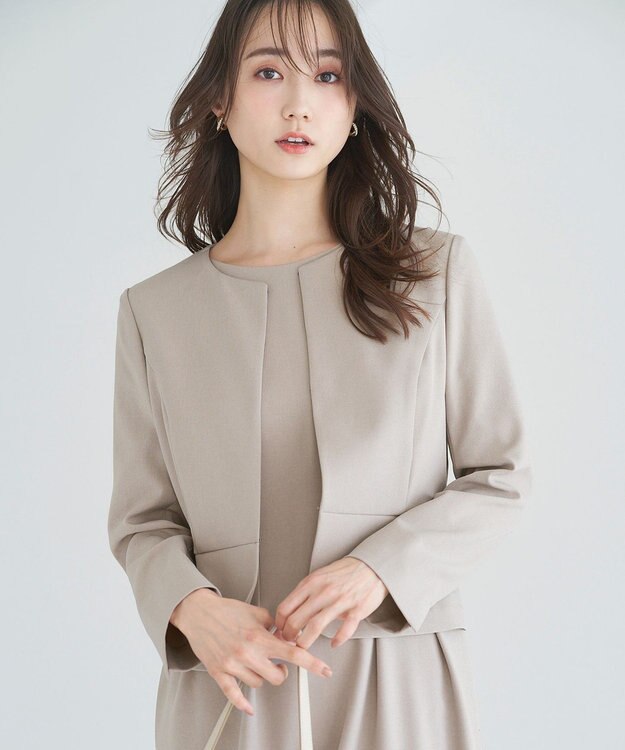 ANY SIS L 【UVカット / 接触冷感 / 吸水速乾】スマートビューティストレッチ ショートノーカラージャケット 【WEB・一部店舗限定】グレージュ