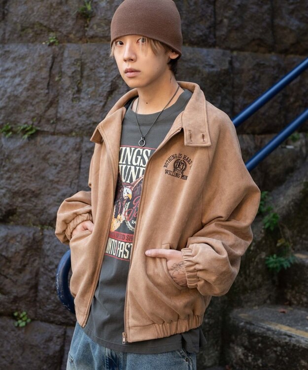 WEGO 【ユニセックス着用ITEM/MLサイズ展開】フェイクスウェードロゴスウィングトップ ベージュ