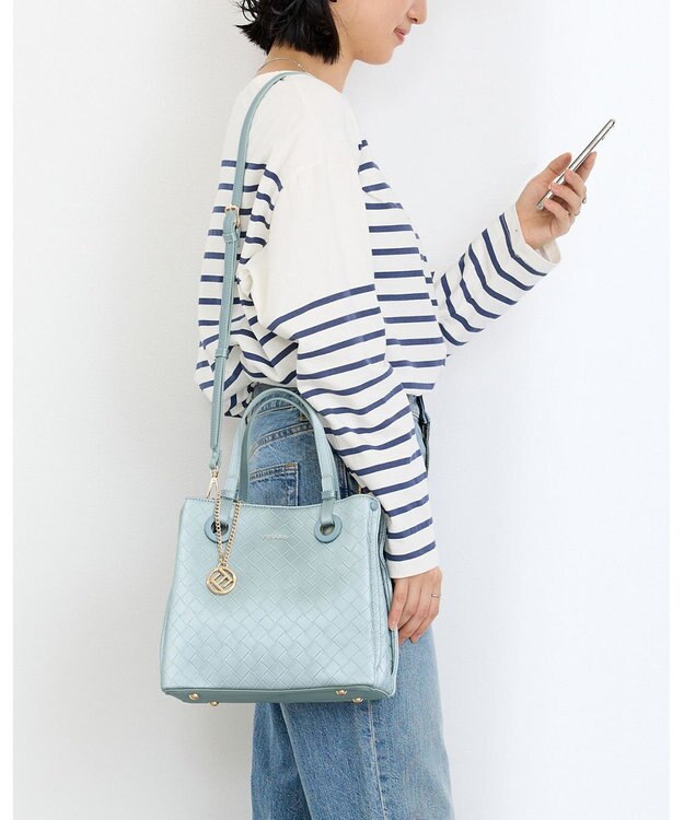 MioFIRANO カジュアルシックグロウウィーブハンドバッグ 2WAY チャーム付き　FIRANO フィラノ BLUE