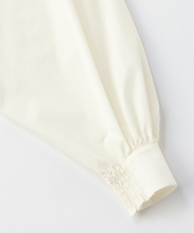 UNFILO 【撥水/軽量/ストレッチ】MOVE TEX ボリュームスリーブブラウス オフ