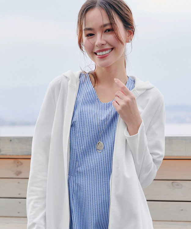 Tiaclasse L 【UVケア・接触冷感】“やみつき”ショートパーカー オフホワイト