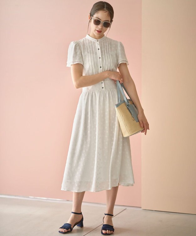 組曲 L 【WEB限定】フラワーポイントシフォン ワンピース アイボリー系