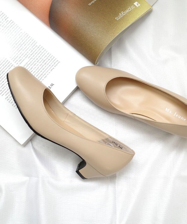 Pointer 日本製 ラウンドトゥパンプス ベージュ