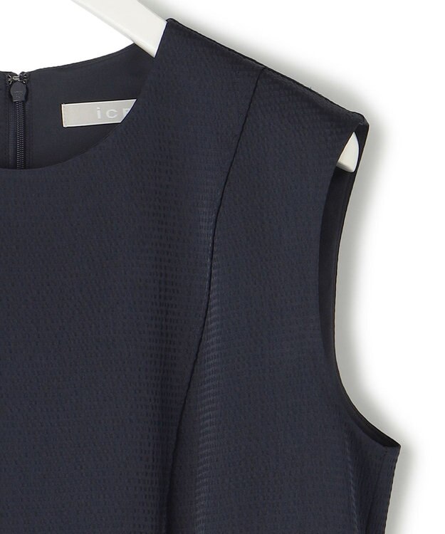 ICB 【洗える】 ストレッチハンマーサテン ノースリーブワンピース ネイビー系