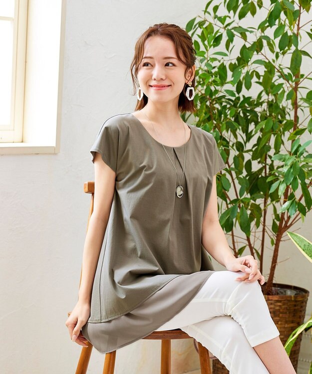 Tiaclasse 【洗える】 異素材を組み合わせたバックシャンカットチュニックブラウス グレージュ