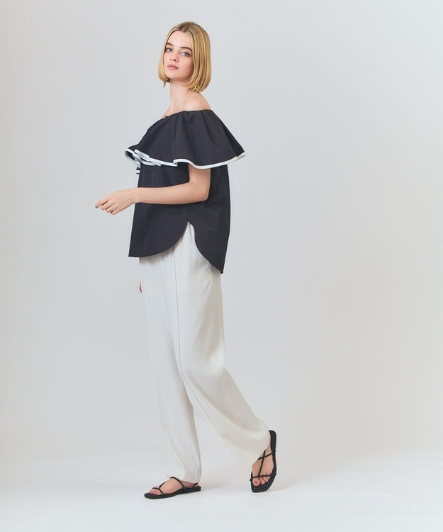 GRACE CONTINENTAL ラッフルトリミングブラウス ブラック