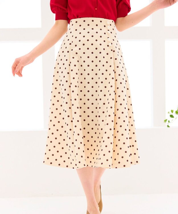 Feroux 【洗える】パールボタン付きフレア スカート ドット系