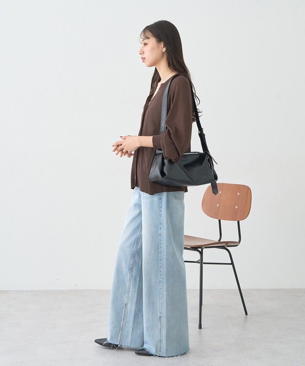 earth music&ecology 【セルフカット可】ワイドデニムパンツ Light Indigo