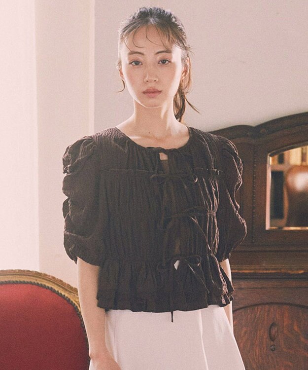 earth music&ecology レースティアードシャーリングブラウス Brown