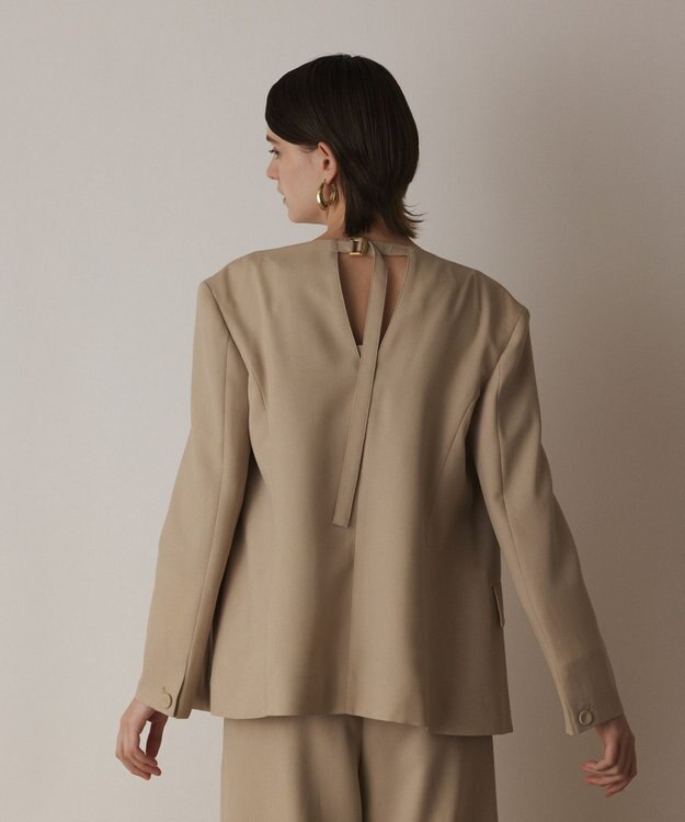 GRACE CONTINENTAL バックシャンノーカラージャケット ベージュ