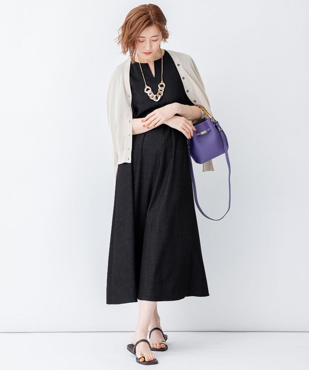 23区 【洗える】デニムライクシャンブレー フレア ワンピース ブラック系