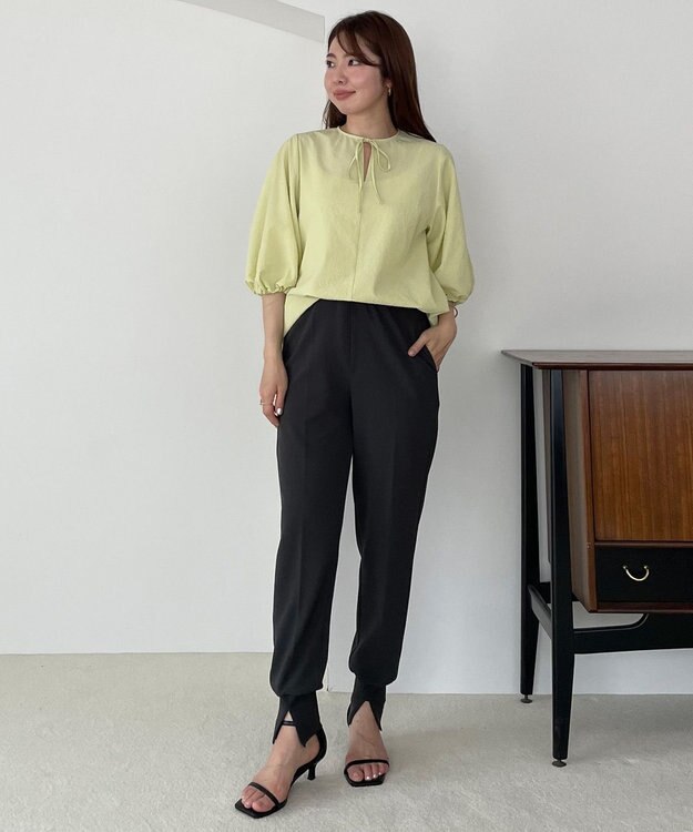 UNFILO 【洗える】シアーサッカーボリュームスリーブブラウス ライムイエロー