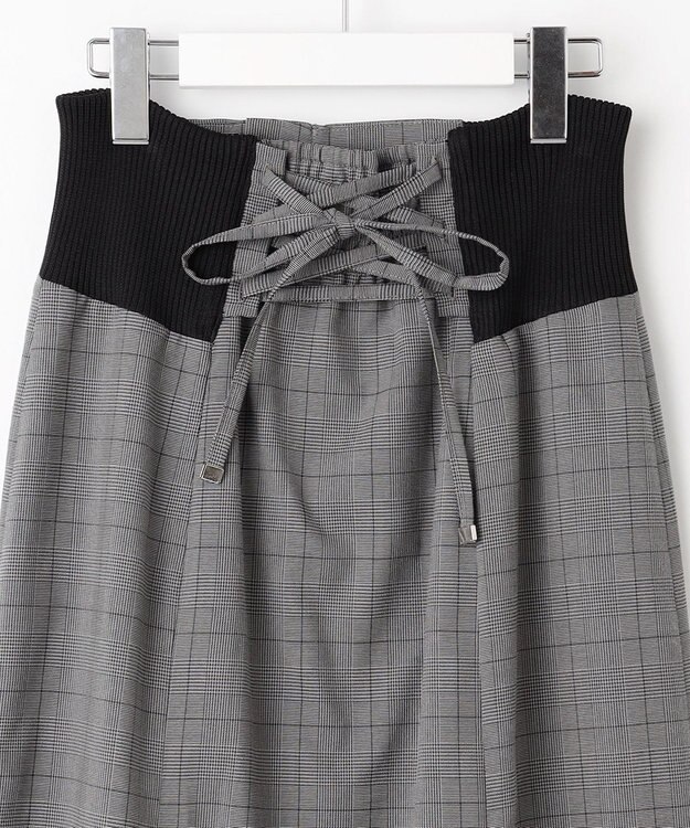 Feroux 【古畑星夏さん着用・洗える】サイドリブマーメイド スカート ホワイト系2