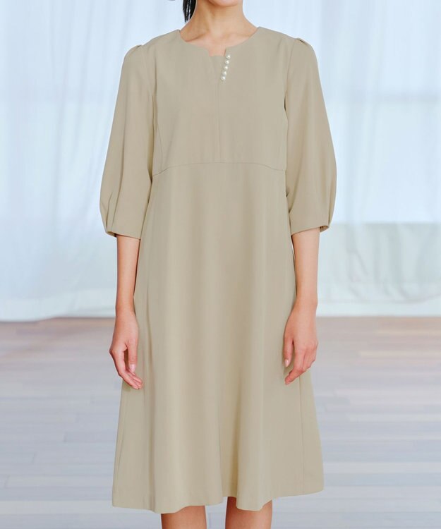 Tiaclasse L 【洗える】パール付きタックスリーブワンピース ベージュ