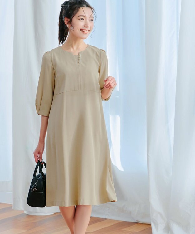 Tiaclasse L 【洗える】パール付きタックスリーブワンピース ベージュ