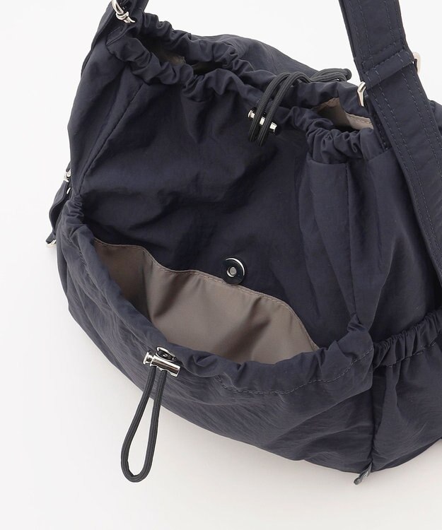 LA BAGAGERIE 【MONICA】クリンクルナイロン　ドロスト2WAYバッグ ネイビー