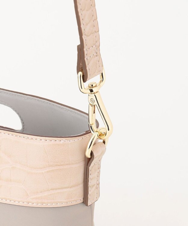 自由区 エンボスクロコマルチＷＡＹバッグ ローズ系