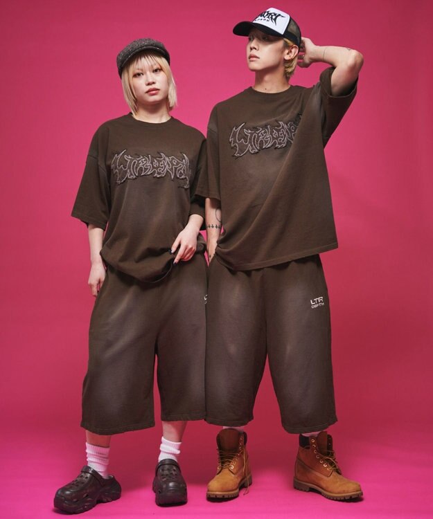 WEGO 【ユニセックス着用ITEM】ダメージアップリケグラフィックT（SS） ブラウン