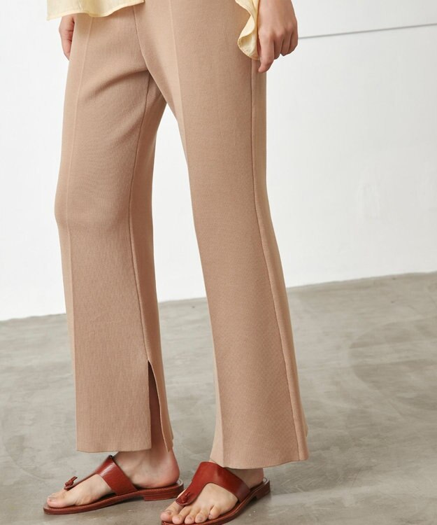 BEIGE， AULNEY / ニットフレアパンツ Cork