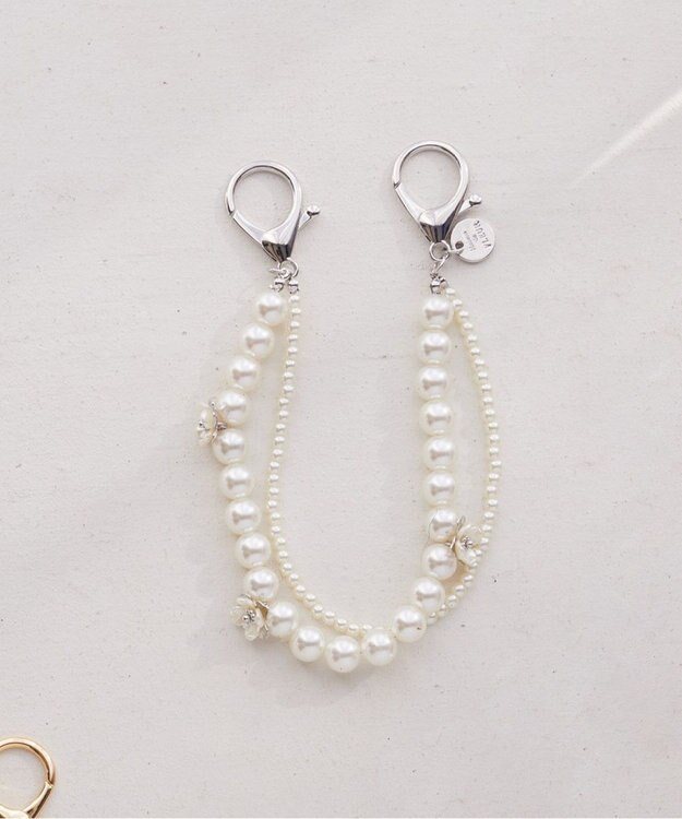 Maison de FLEUR パールフラワーチャーム Silver