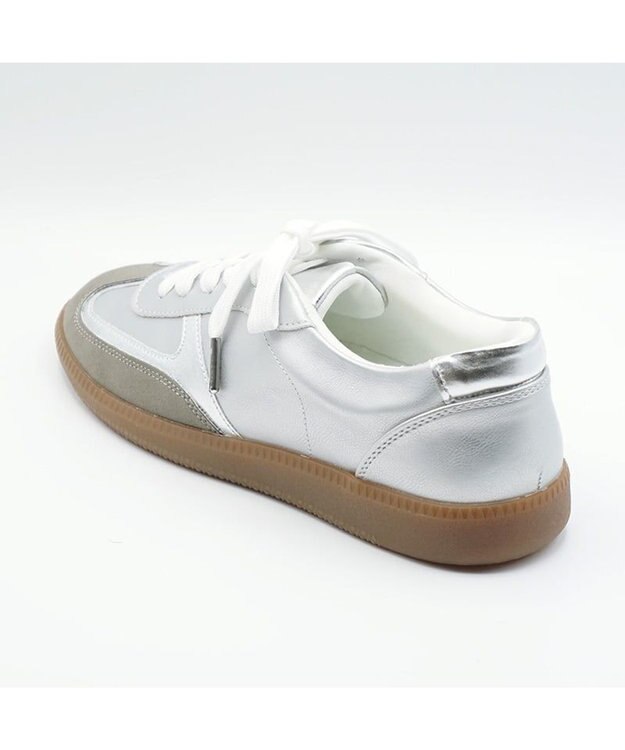 APOM 晴雨兼用　ウォーターレジスト.ジャーマントレーナー シルバー