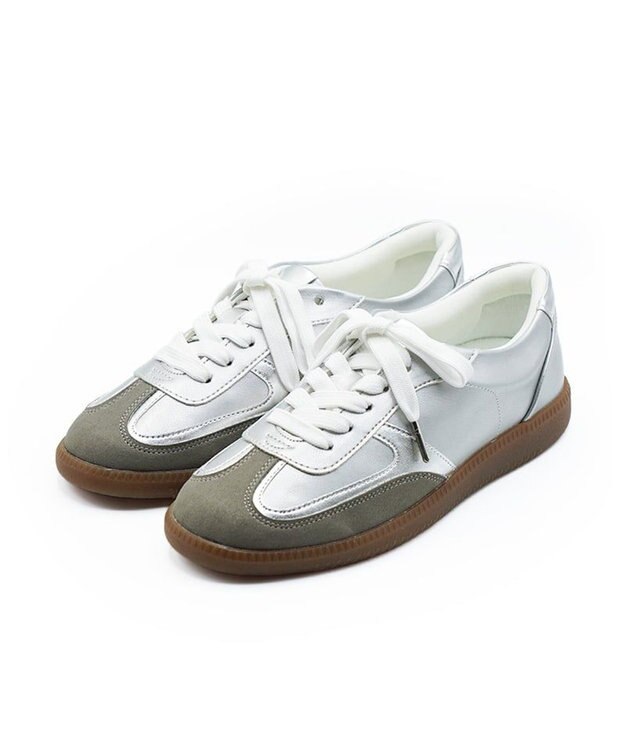 APOM 晴雨兼用　ウォーターレジスト.ジャーマントレーナー シルバー