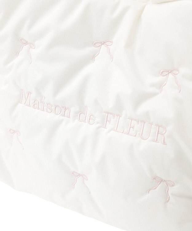 Maison de FLEUR リボン刺繍パファー2Wayトートバッグ Ivory
