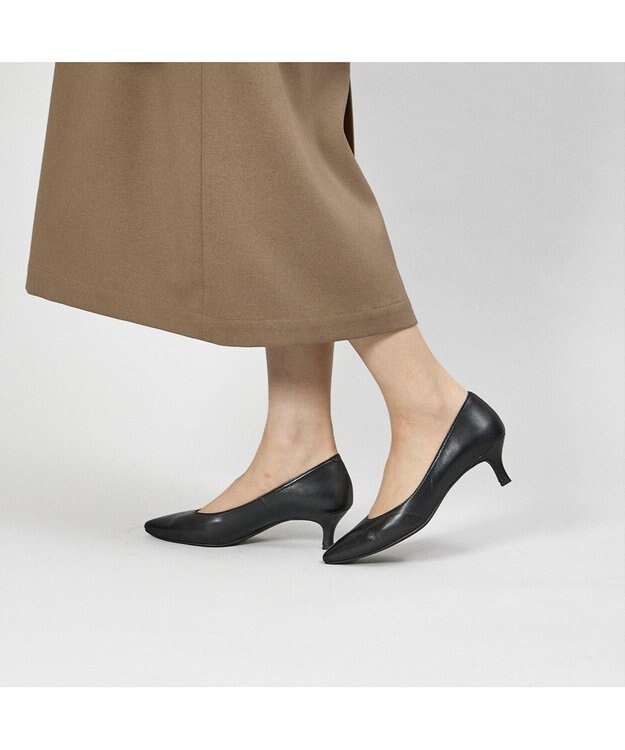 MODE ET JACOMO <carino>ポインテッドトゥプレーンパンプス ブラック