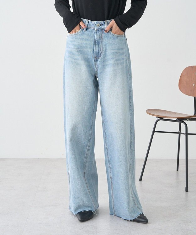 earth music&ecology 【セルフカット可】ワイドデニムパンツ Light Indigo