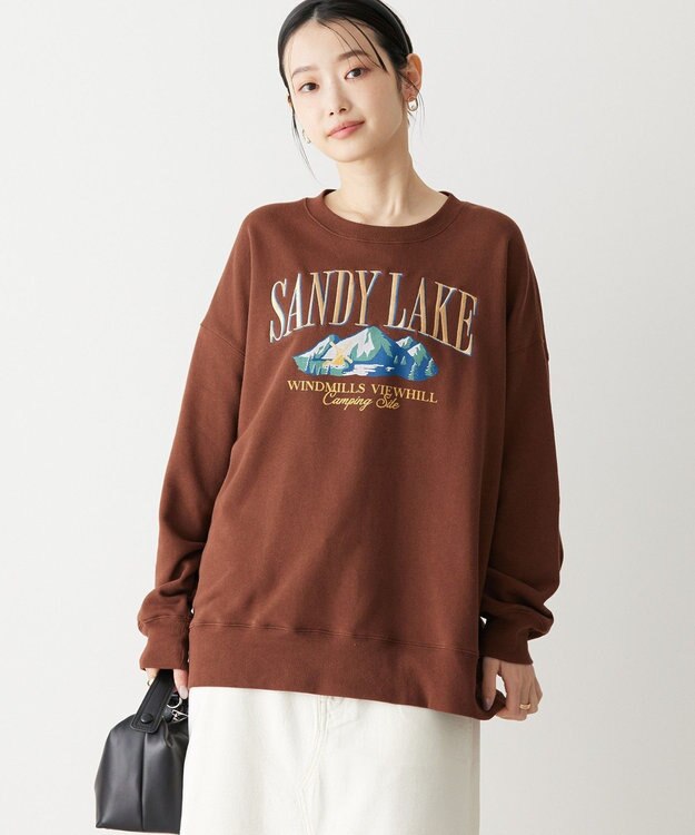 AMERICAN HOLIC 刺繍裏毛プルオーバー Brown