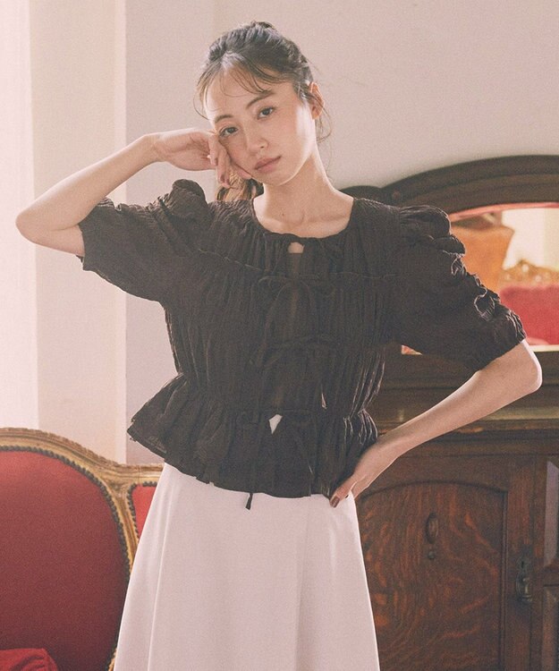 earth music&ecology レースティアードシャーリングブラウス Brown