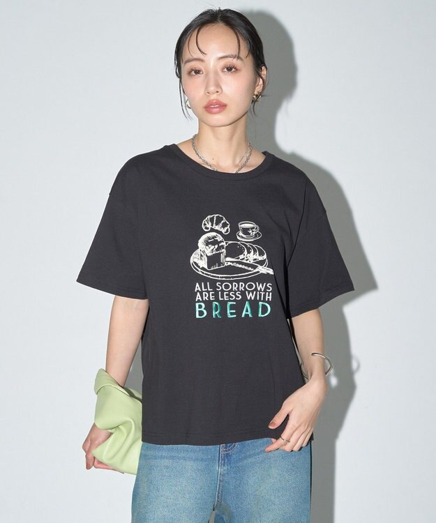 earth music&ecology 刺繍Tシャツ D