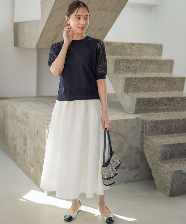 組曲 【先行予約】コットンフラワーレーシープルオーバー ニット ネイビー系