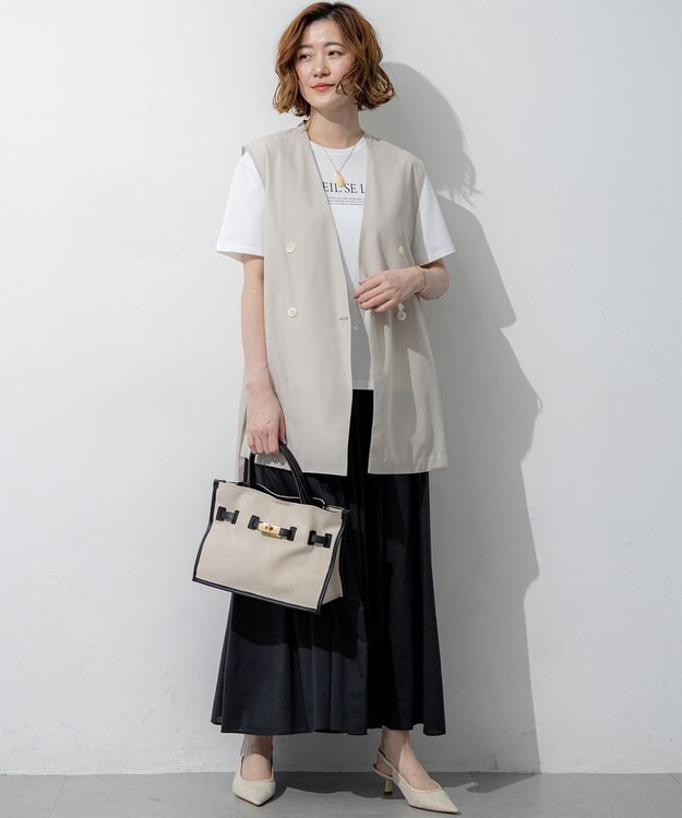 23区 【先行予約】LE SOLEIL SE LEVE ロゴ Tシャツ ホワイト系