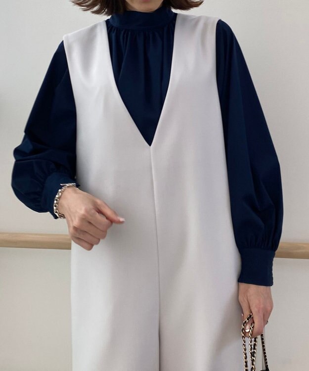 UNFILO イージーケア ギャザーブラウス ネイビー