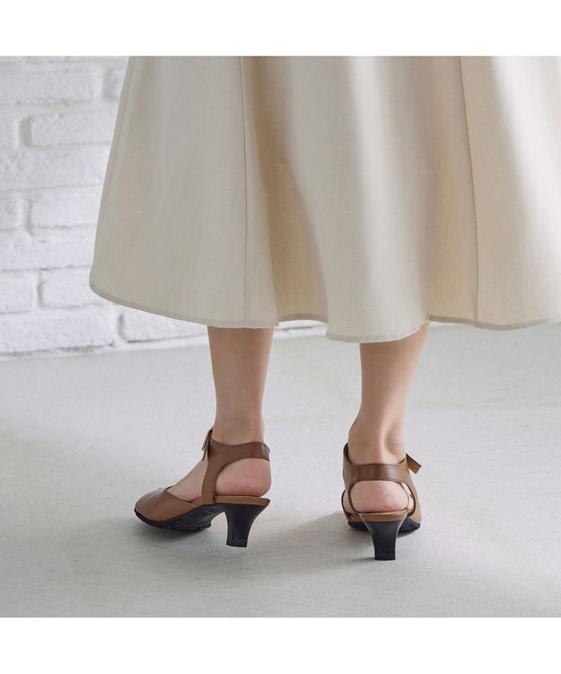 ASICS WALKING ペダラ ヒールサンダル 2E 5.0cmヒール ブラウン系