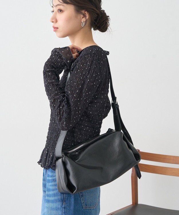 earth music&ecology ワンショルダーバッグ Black