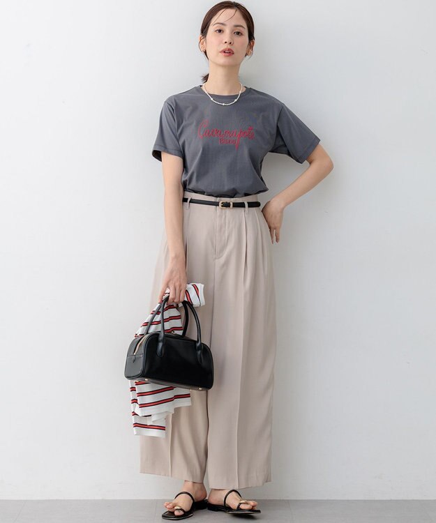 組曲 ロゴ刺繍 Ｔシャツ ライトグレー系