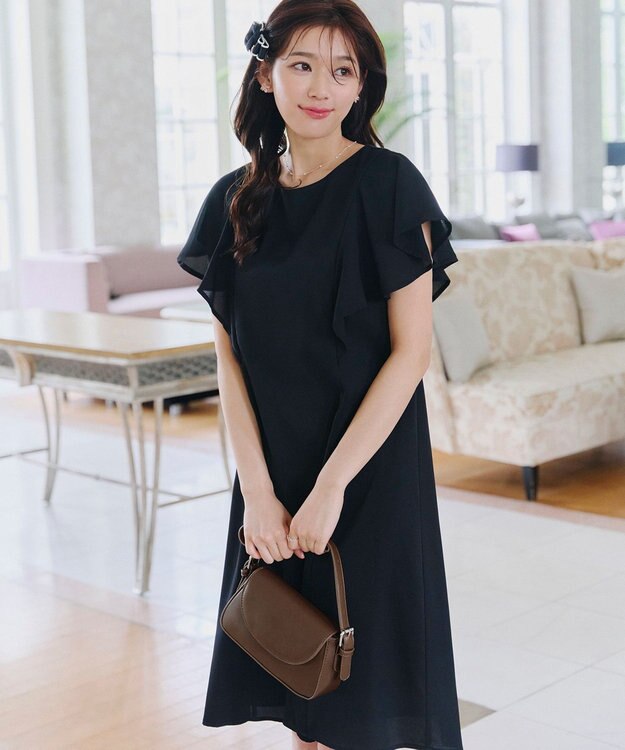 Tiaclasse 【安田美沙子さん着用・2TYPE肩紐/ショルダー&斜め掛け】フラップミニバッグ モカ(プレーン）