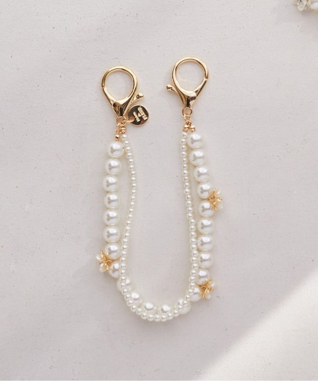 Maison de FLEUR パールフラワーチャーム Gold